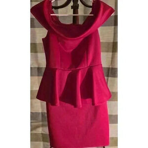 Red Off Shoulder Above Knee Peplum Dress‎